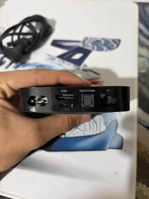 2 apple tv cu telecomezi