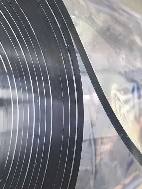 Рифленое гибкое стекло скатерть на стол. Matlik shiysha dasturxon