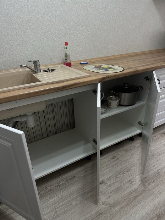 Современный кухонный гарнитур (2.9 метра)