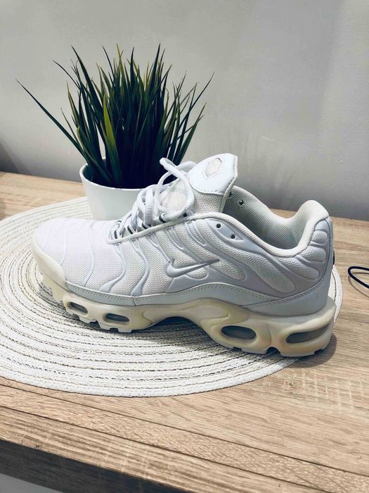 Маратонки Nike AirMax TN бели