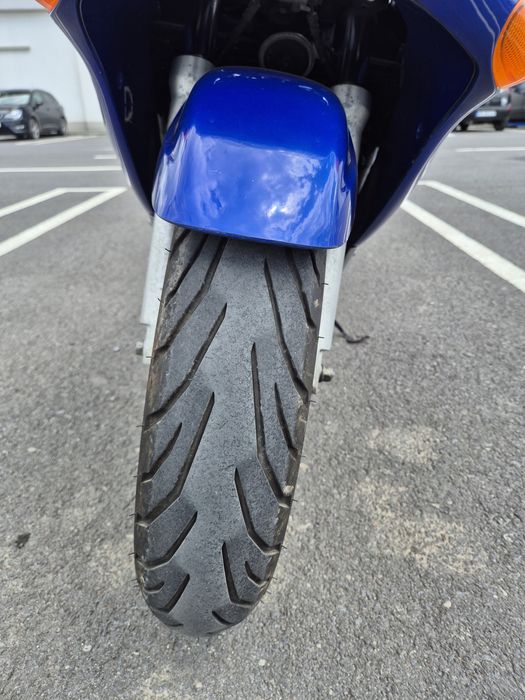 Suzuki gsx f 600