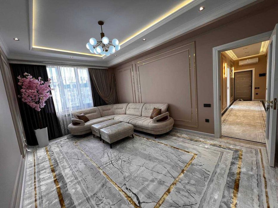 Продается 3х комнатная евро квартира 85м2: Яккасарай Саламатина