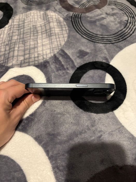 Iphone 14, capacitate 128 Gb