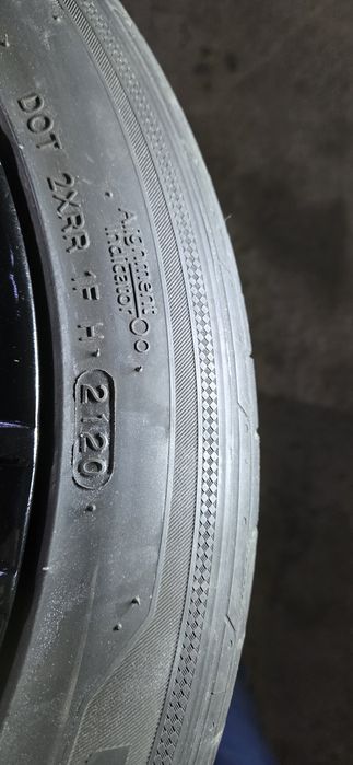 BMW джанти със летни гуми 225/45/17  8J×17. ET35. 5×120  DOT2120