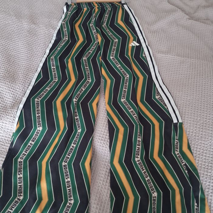 Pantaloni adidas dama