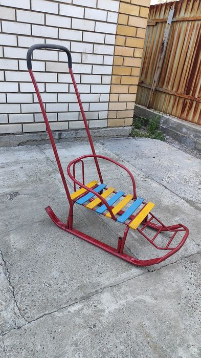 Санки зимние детские.