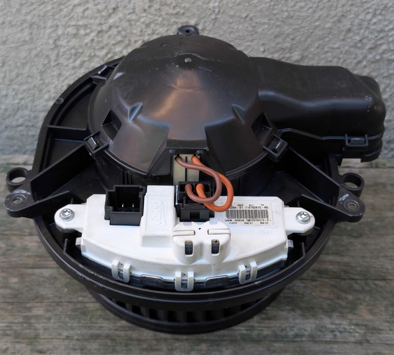 Piese BMW F30 Display 6.5", ventilator/aeroterma, subwoofer / cheie BMW, Mini, tweetere Harman Kardon