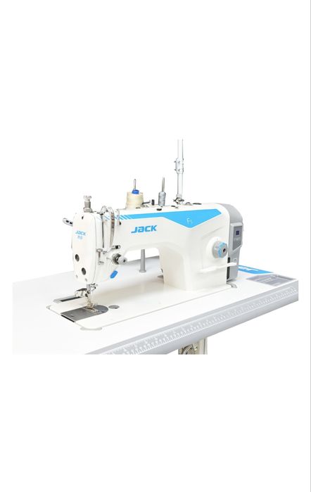 Швейная машина Jack F5