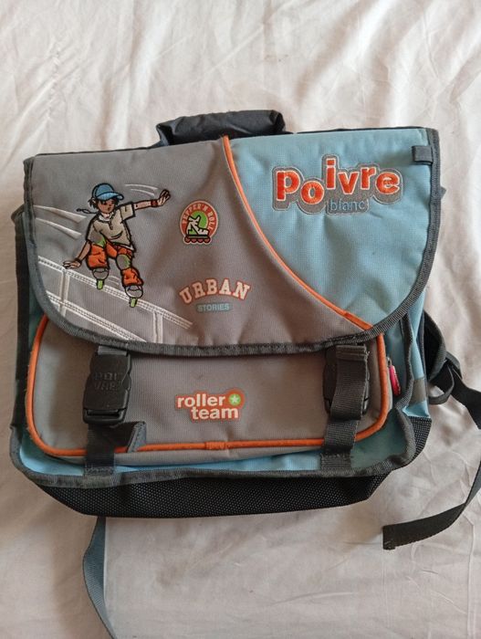 Чудеснu ученическu чантu на NAKIS Kids и Poivre  39/35 см