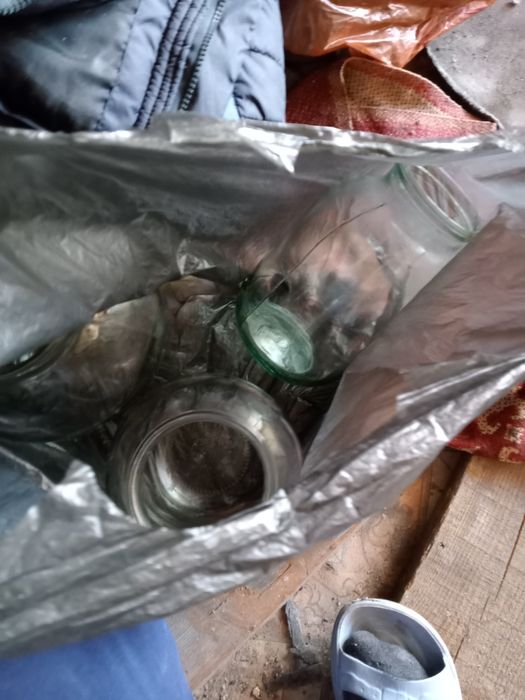 Продам разные банки 0,7-2 литровые