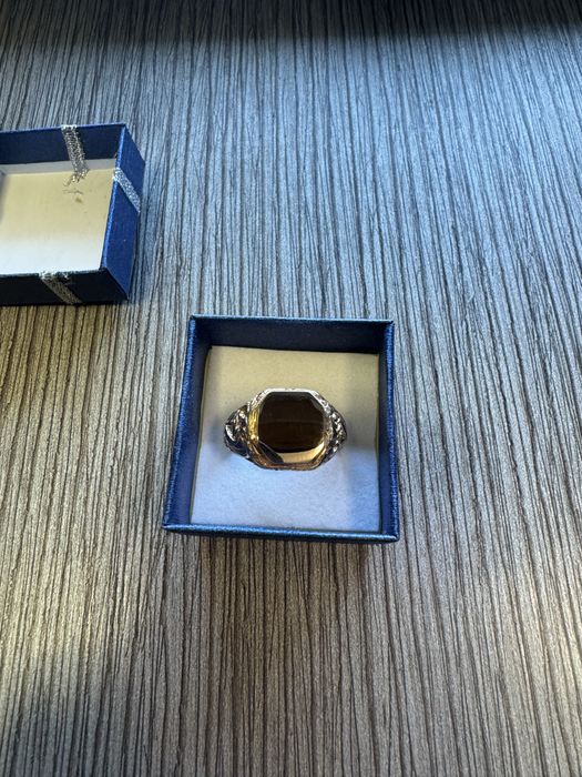 Поръчков мъжки пръстен