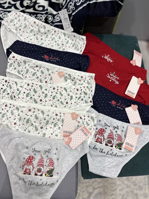 Продам халаты хб новый 3000