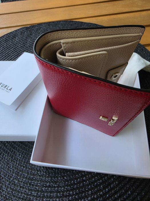 Портфейл   FURLA