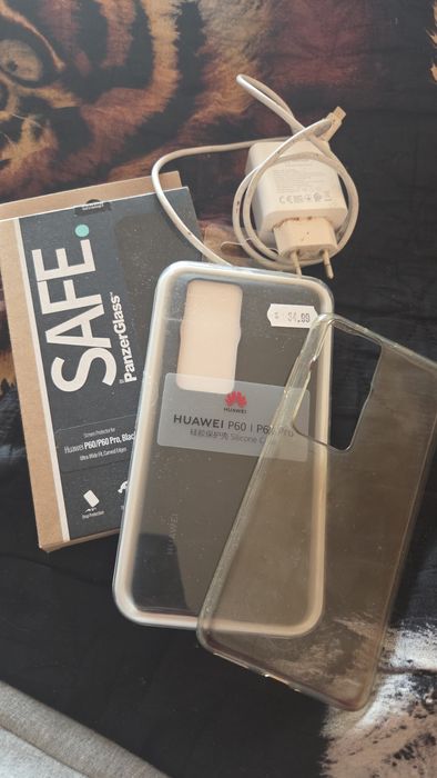 Продавам Huawei p 60 pro 256