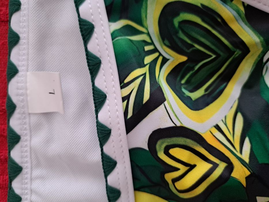 Нов бански от две части, размер L