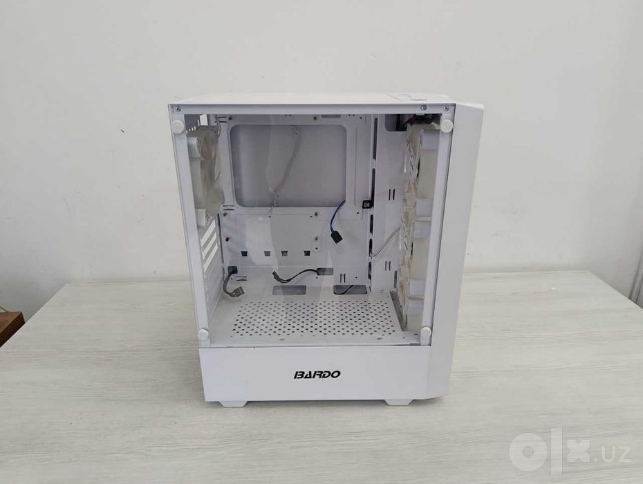 Корпус Bardo 4x Fan White — Элегантный белый игровой корпус