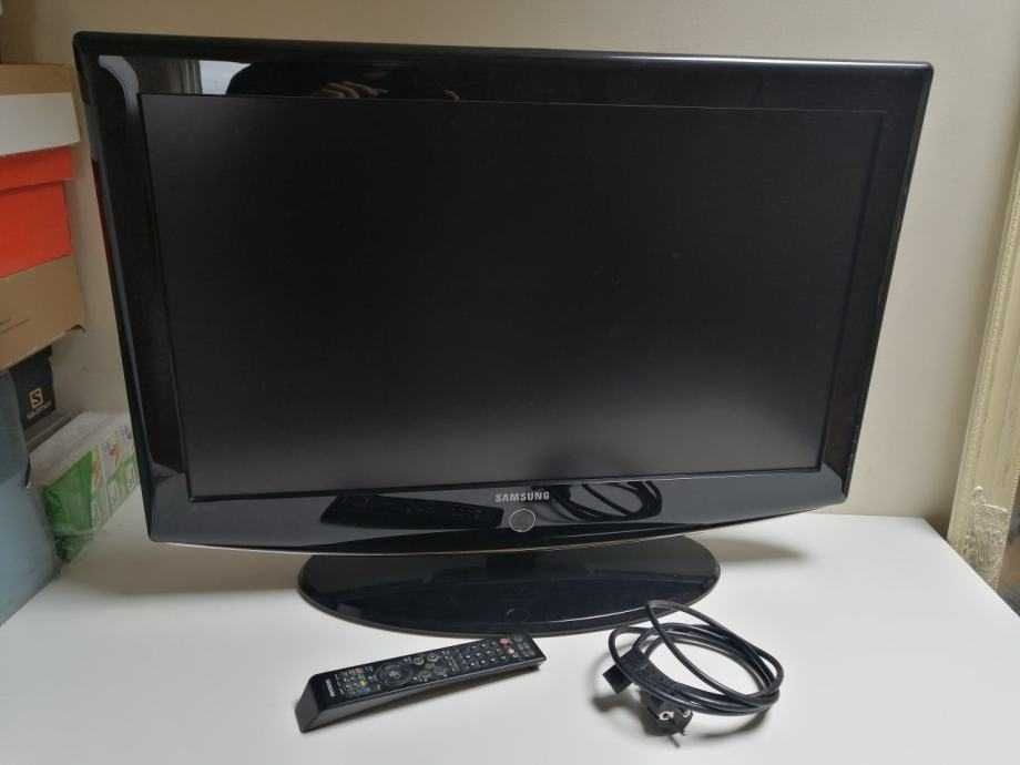 TV Samsung 32 inci 80cm LE32R82B HD-ready HDMI VGA SCART S-Video