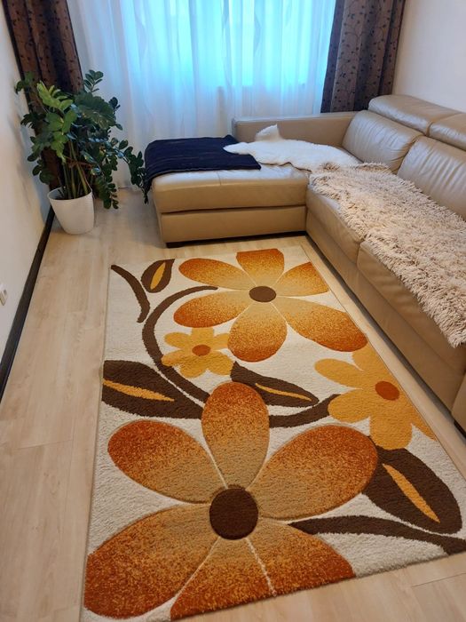 PF închiriez ap 3 camera et 1 zona Decebal,