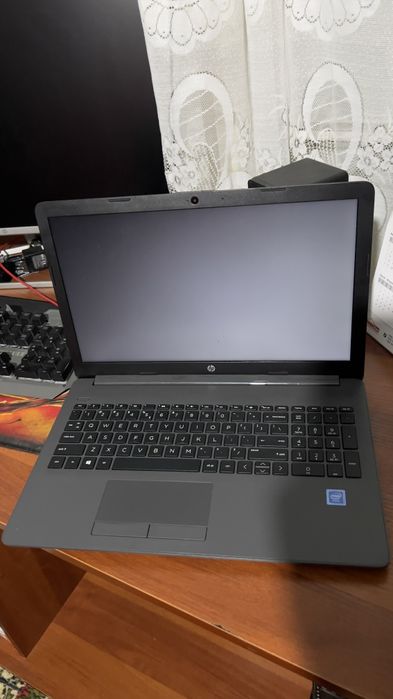 Hp 255 g6 intel celeron n4020