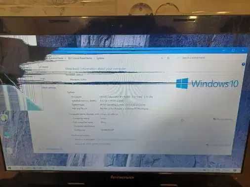 Laptop functional, specificatii in descriere
