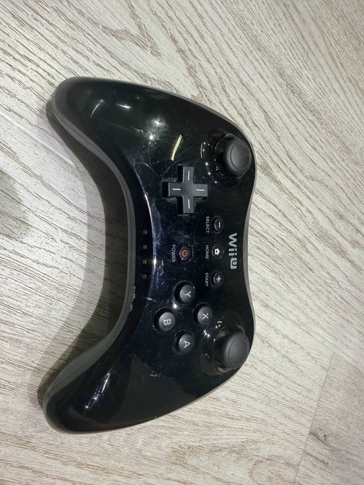 Nintendo Pro Controller Black - Nintendo Wii U