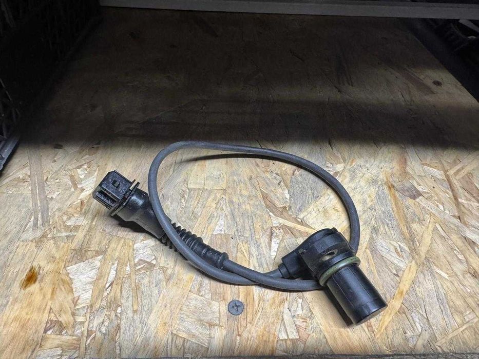 Датчик распредвала на двигатель  БМВ М54