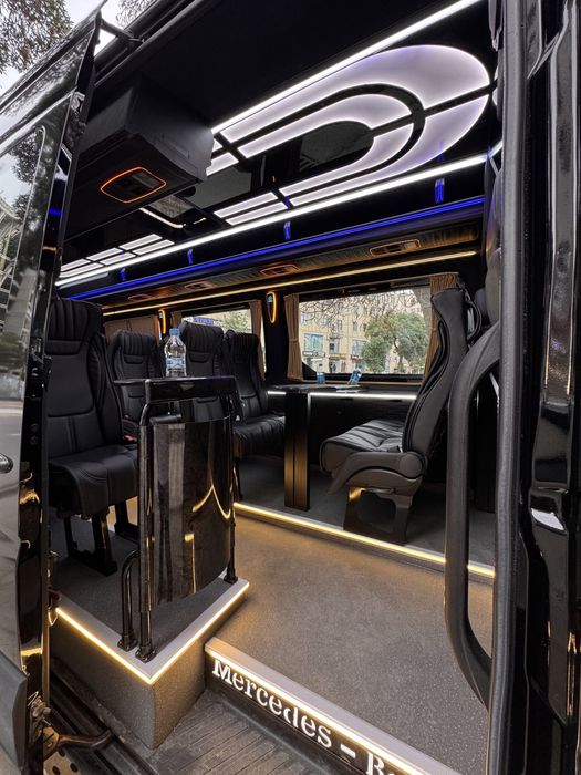 Mercedes benz SPRINTER