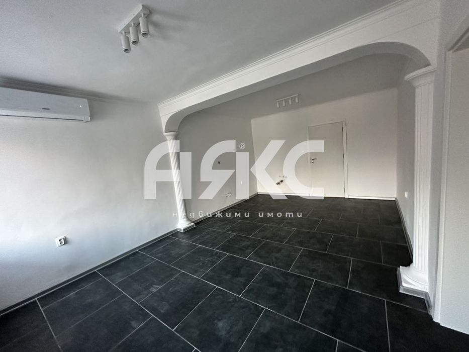 Офис под наем в Центъра