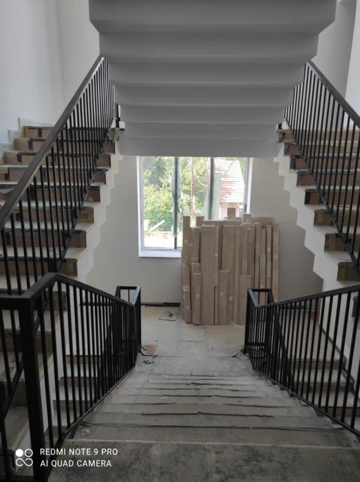 Железарски услуги, портали, огради, парапети, стълби, перголи