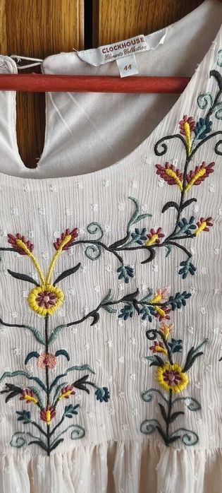 Vând rochie dama