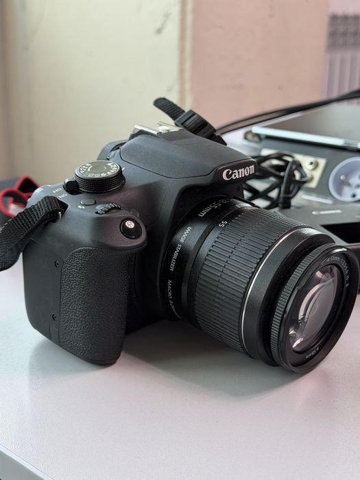 Фотоаппарат Canon EOS 1200D
