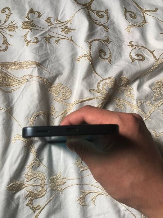 Samsung A16 128/6 gb li