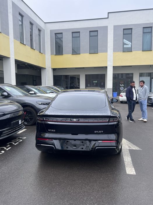 Dongfeng  2025 — 3