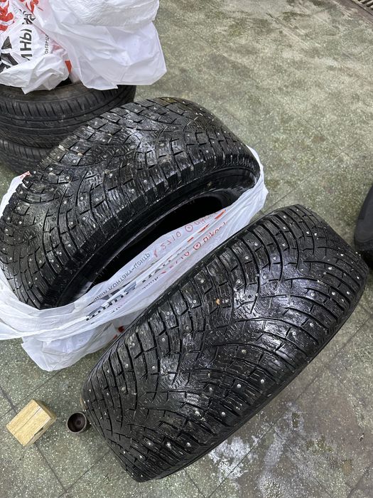 продам зимние шипованные шины