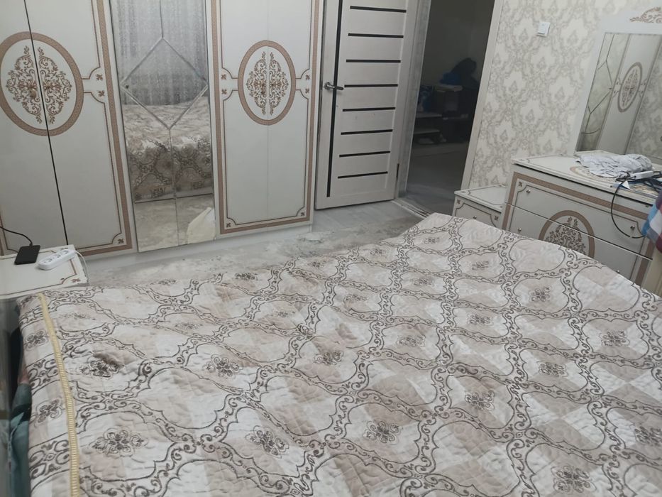 Спальный гарнитур 6 дверь