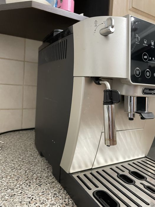 Кофемашина De’Longhi Magnifica Start.