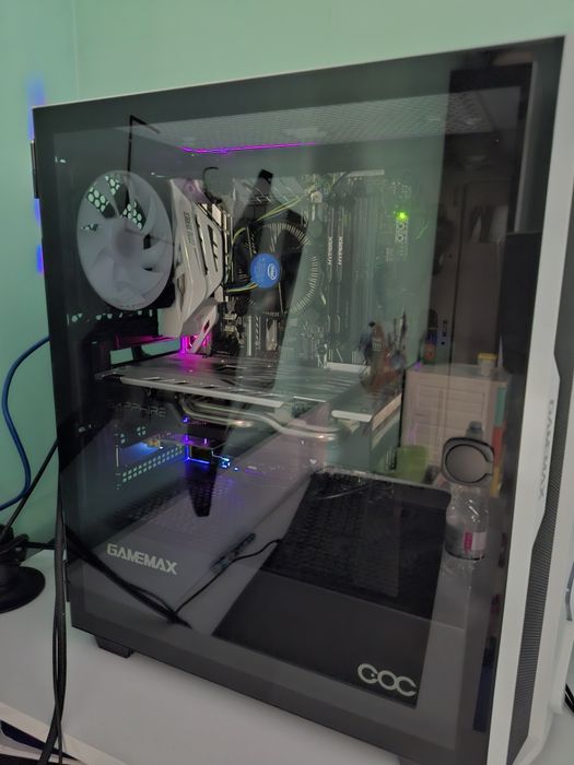 Unitate PC gaming - pret fix