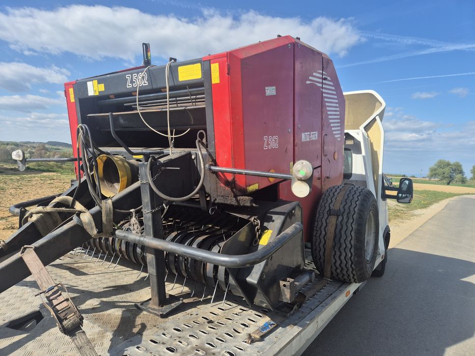 Presa de balotat metal fach