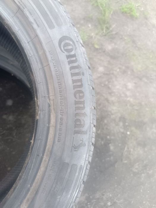 Продам шины Continental 215/50r17