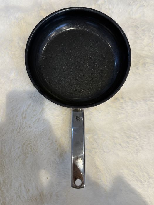 Тиган с керамично покритие WMF Durado, 24см