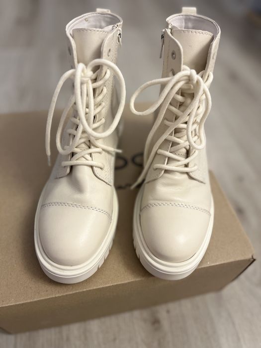 Ghete Aldo marimea 38 (recomand 37 sau 37,5)