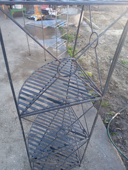 Coltar din fier foate