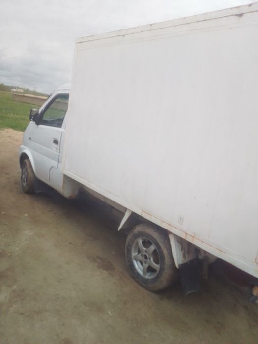Dongfeng barter qilamiz
