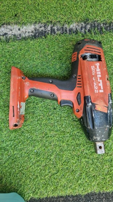 Гайковерт HILTI  SIW 9-A22
