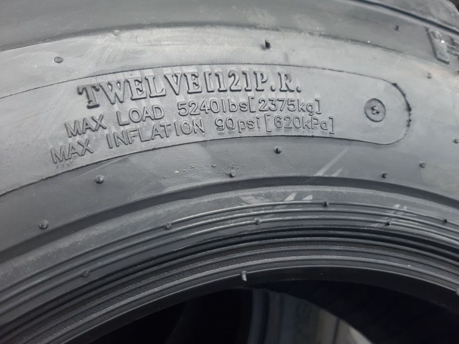 Anvelope noi 10-16.5 Forerunner cu 12PR livrare bobcat JCB cu garantie