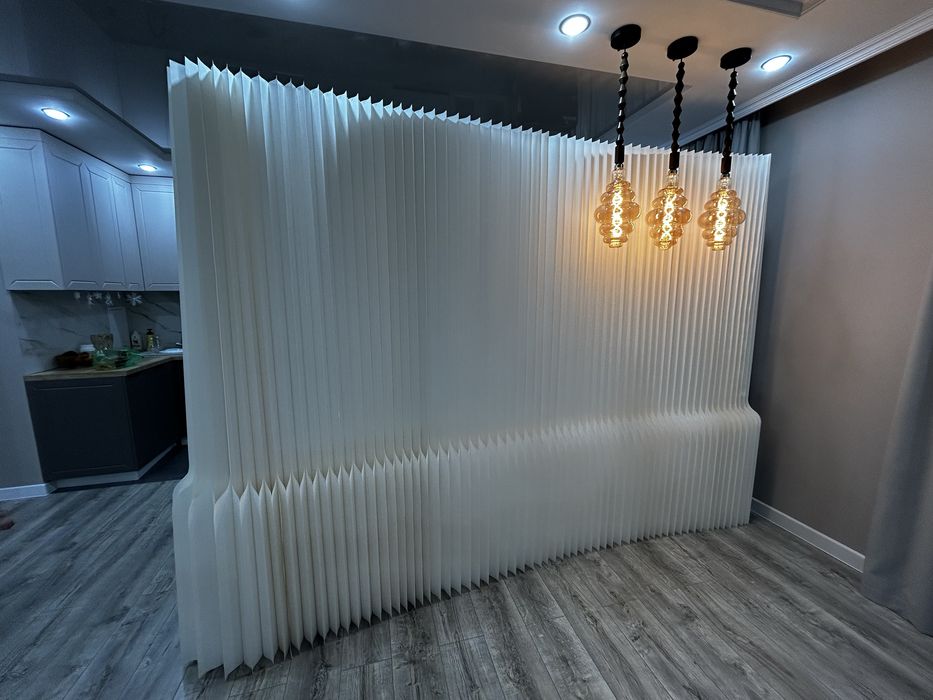 Продается стенка-перегородка