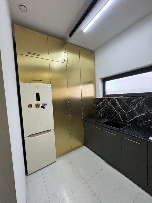 Dream houseda (eski soat o'rni) tayyor mebel taxnikasi bilan xonadon