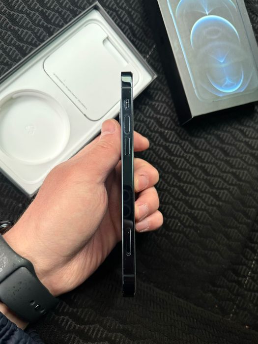 iPhone 12 Pro (256GB) ИДЕАЛ!