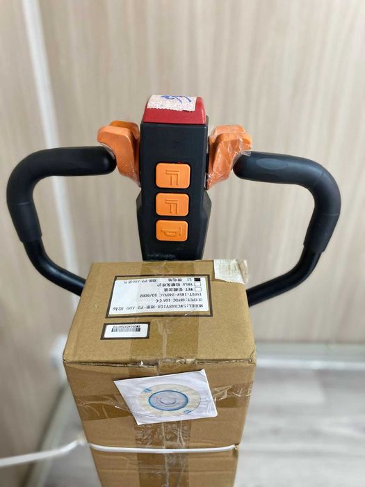 Электро транспортировщик палет Li-on