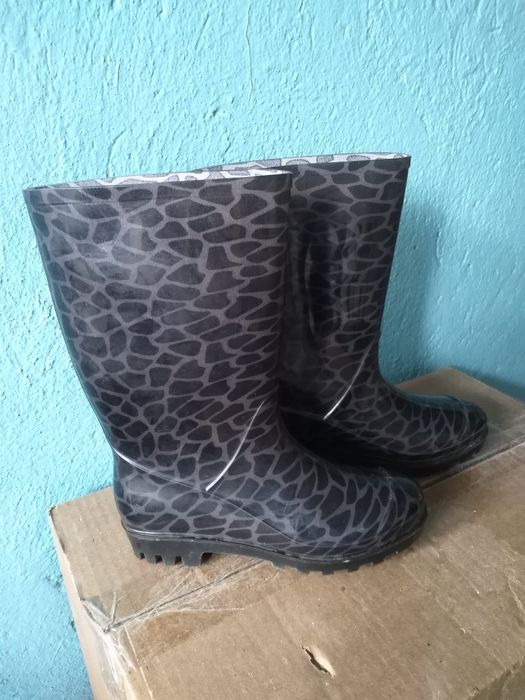 Сапоги резиновые 37 размер
